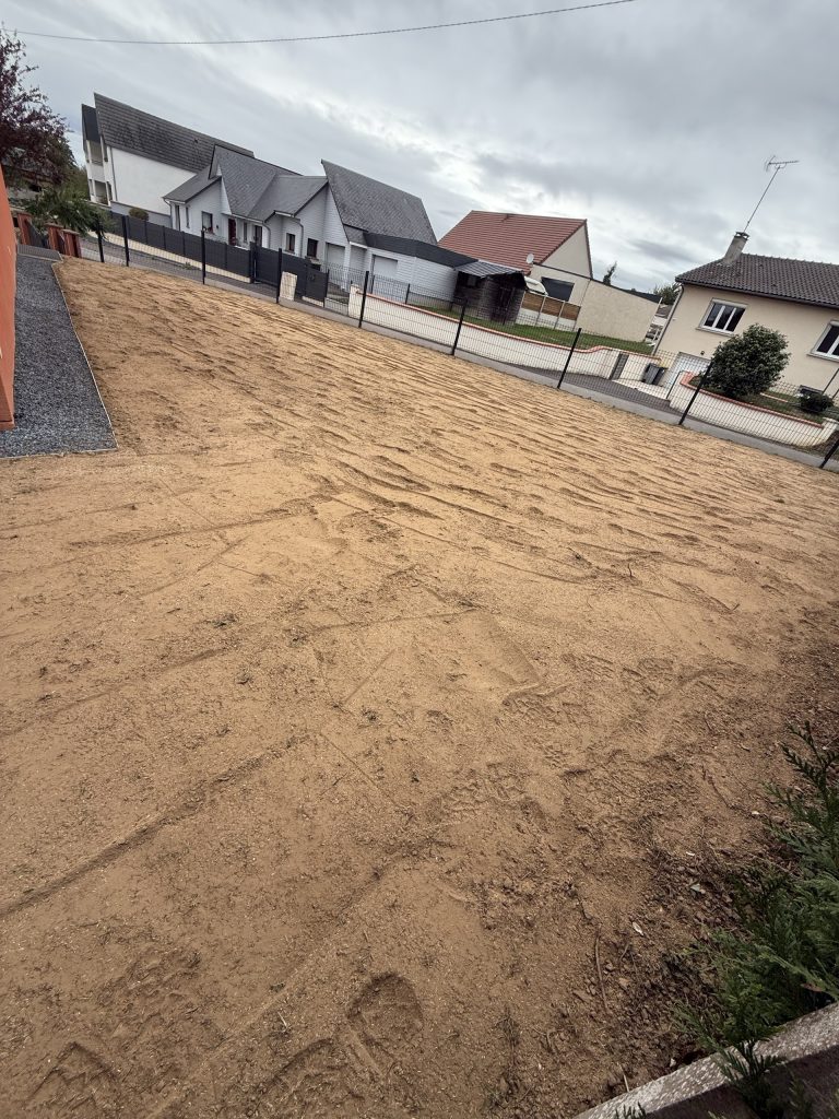 Installation de terrain préparé à Bourg-Achard